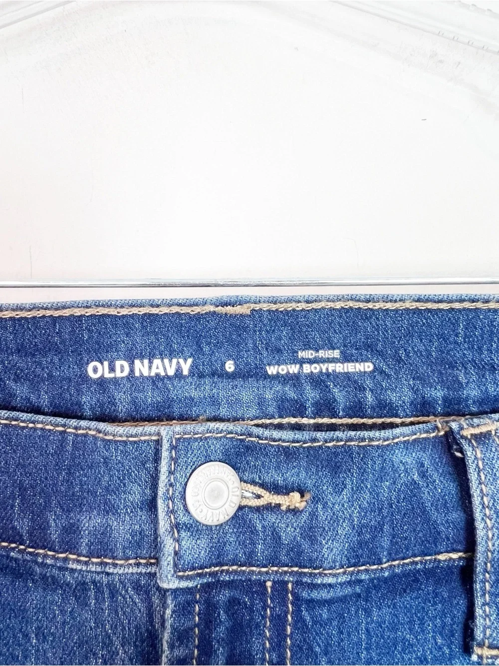 OLD NAVY WOW MID RISE BOYFRIEND JEANS WOMENS SZ 6